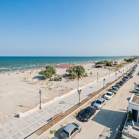 By The Sea Residence Navodari Bagian luar foto